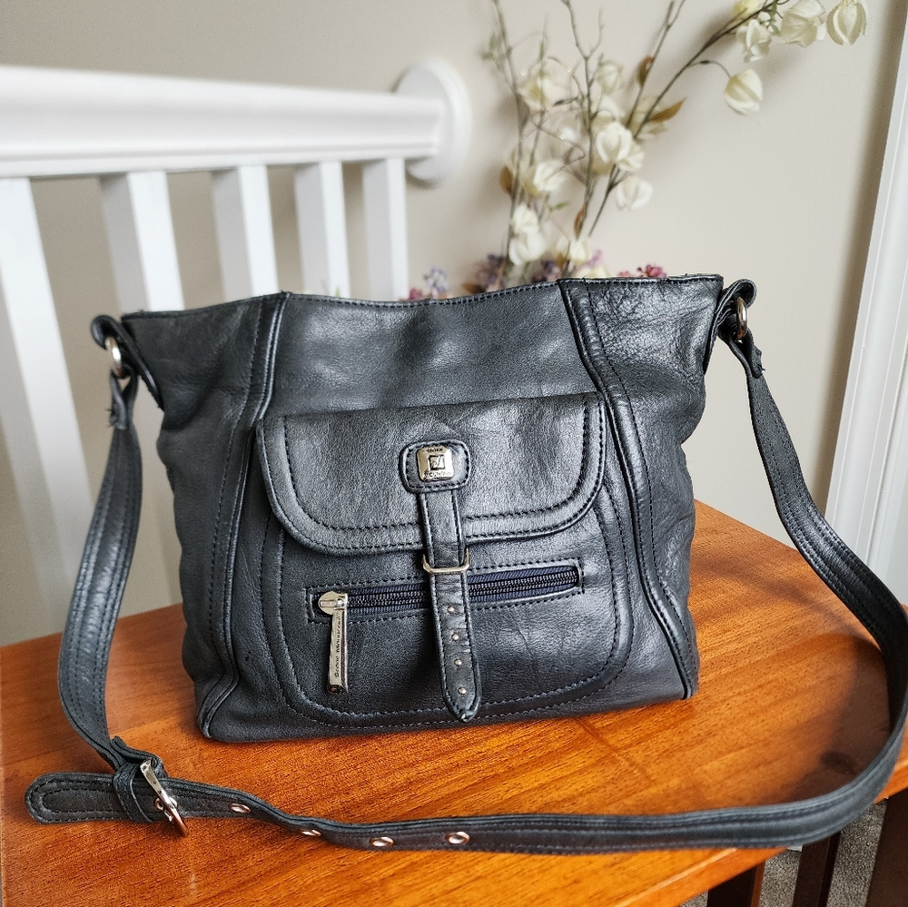Stone Mountain Vintage  Black Leather Crossbody Bag with Metal Buckle